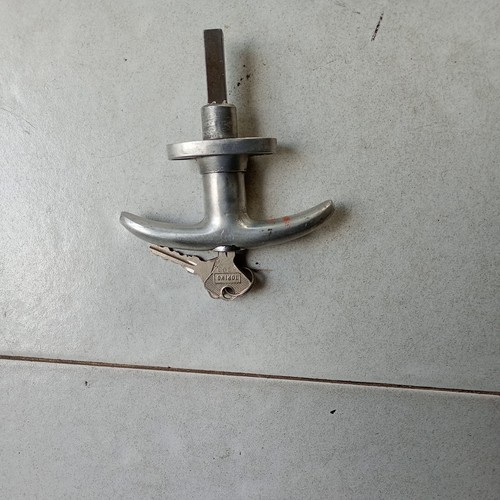 Maniglia portellone fiat - 600, t
